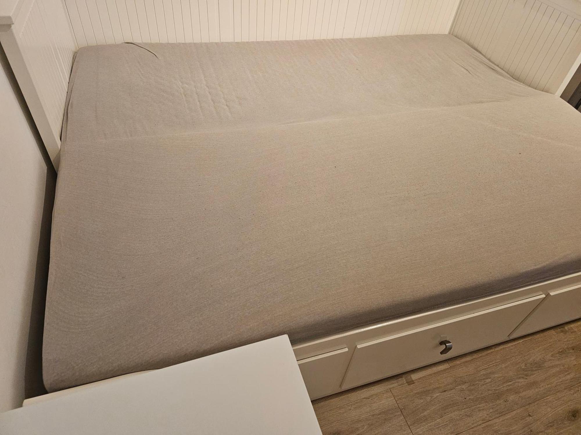 Huge Apartment Next To Train Station Close To The City Center Bratislava Esterno foto